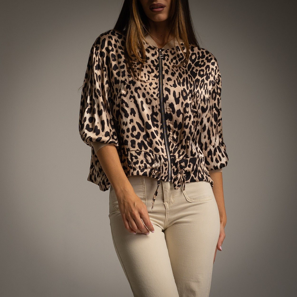 Bombe satin animal print